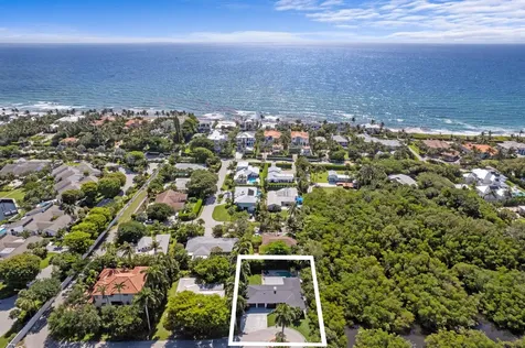 35 Anna Street Ocean Ridge FL 33435