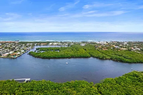 35 Anna Street Ocean Ridge FL 33435