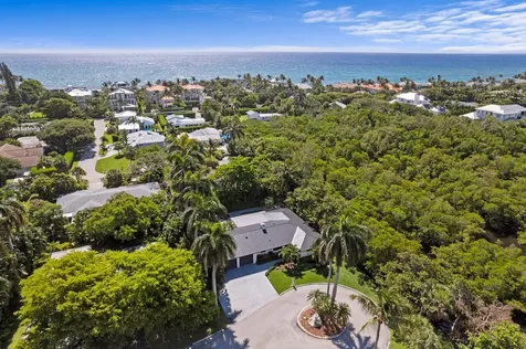 35 Anna Street Ocean Ridge FL 33435