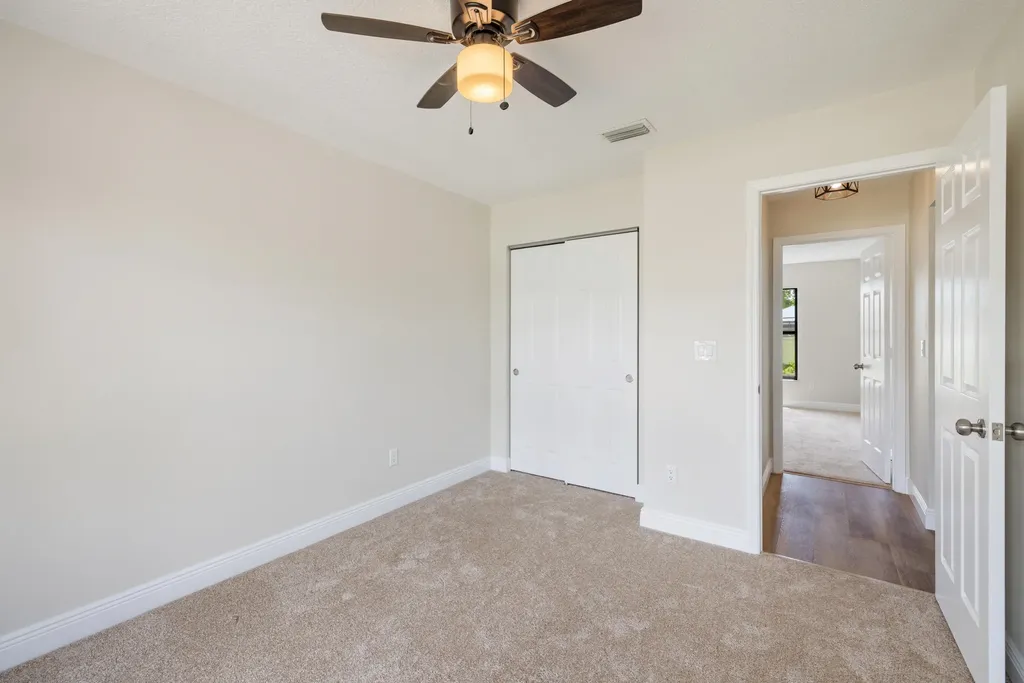 186 24th Avenue Vero Beach FL 32962