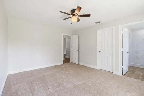 186 24th Avenue Vero Beach FL 32962