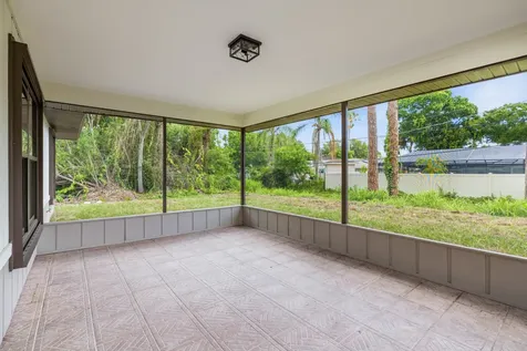 186 24th Avenue Vero Beach FL 32962