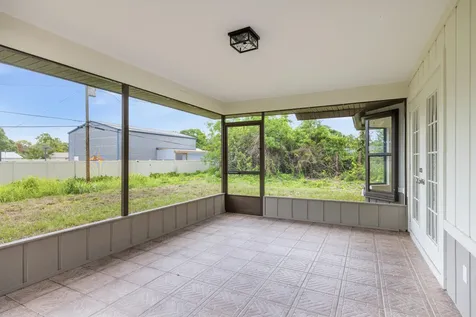 186 24th Avenue Vero Beach FL 32962