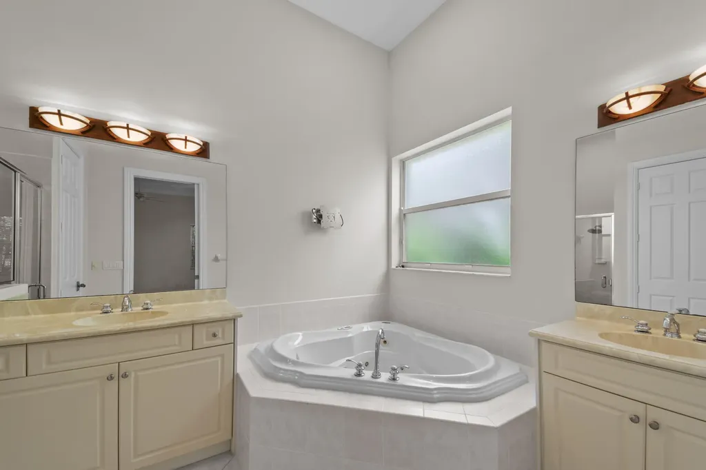 9875 Palma Vista Way Boca Raton FL 33428