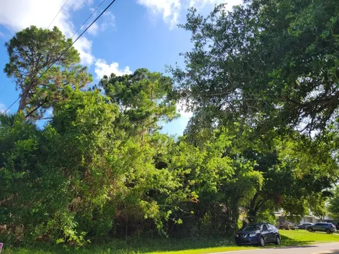 7301 Winter Garden Parkway Fort Pierce FL 34951
