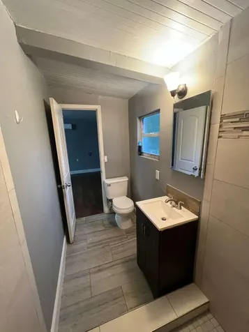 2000 N Congress Avenue West Palm Beach FL 33409