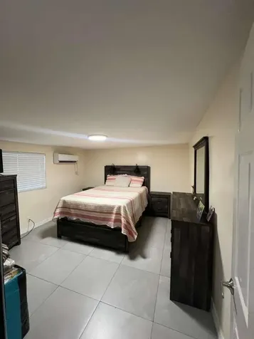2000 N Congress Avenue West Palm Beach FL 33409