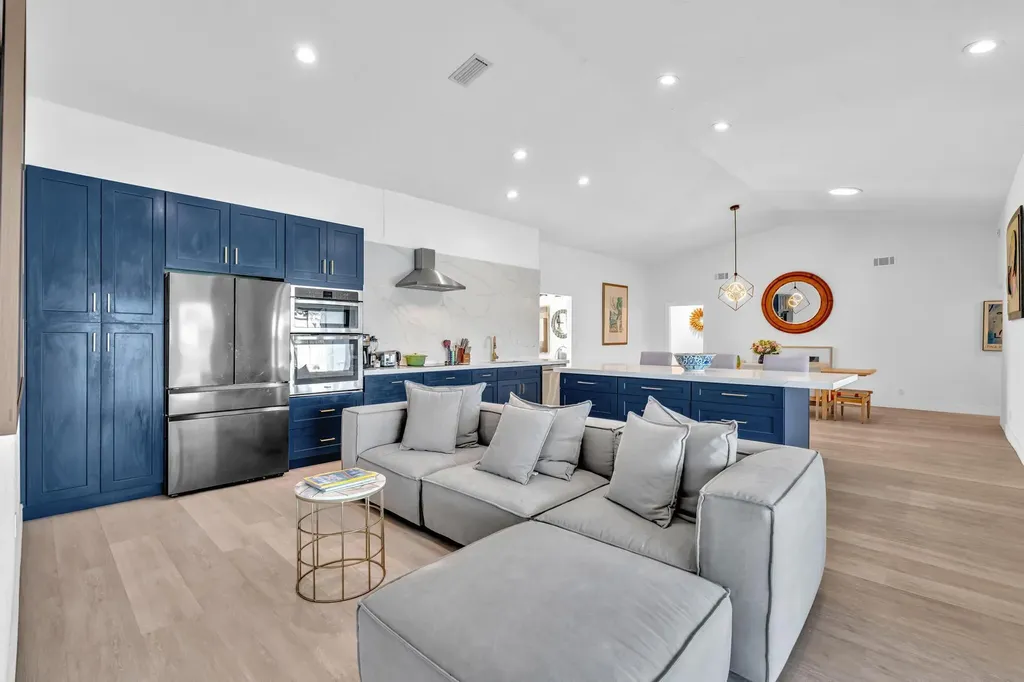 12502 Baywind Court Boca Raton FL 33428