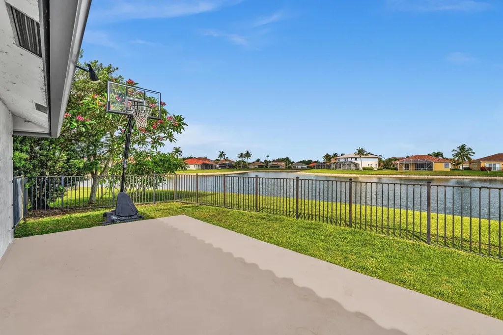 12502 Baywind Court Boca Raton FL 33428