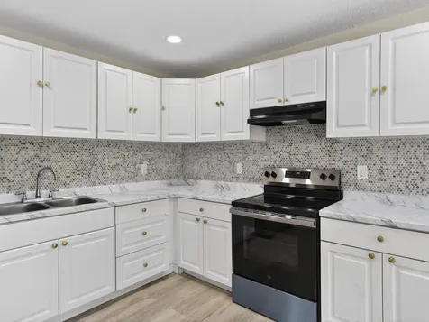 2575 1st Place Vero Beach FL 32962
