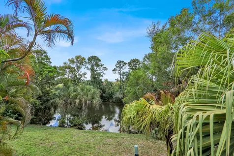 100 Sparrow Drive Royal Palm Beach FL 33411