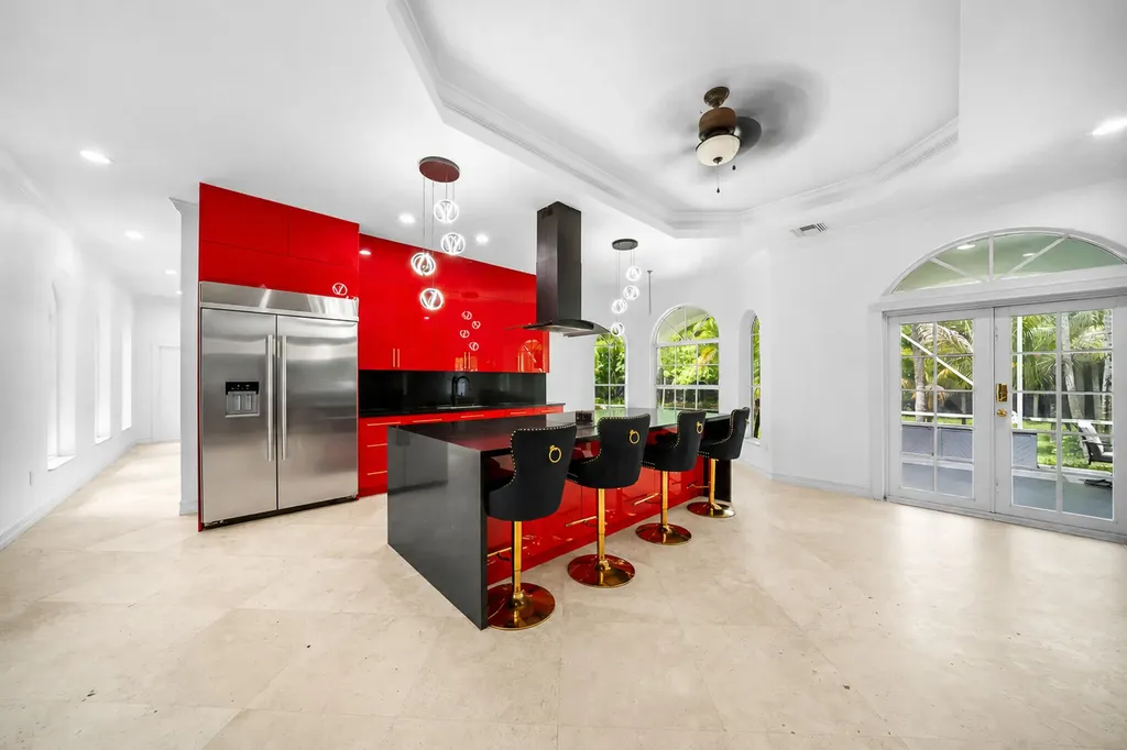 6911 NW 84th Avenue Parkland FL 33067
