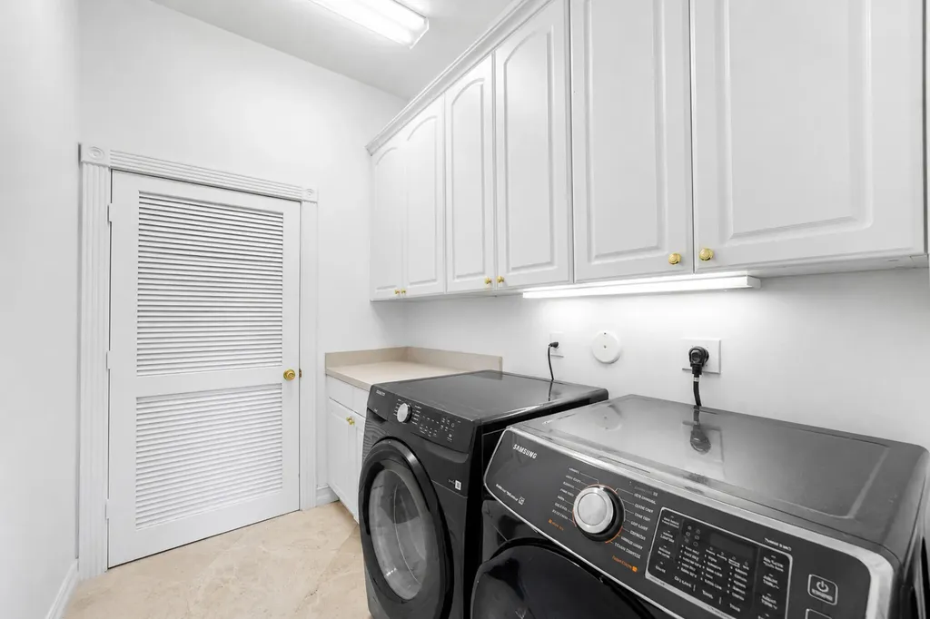 6911 NW 84th Avenue Parkland FL 33067