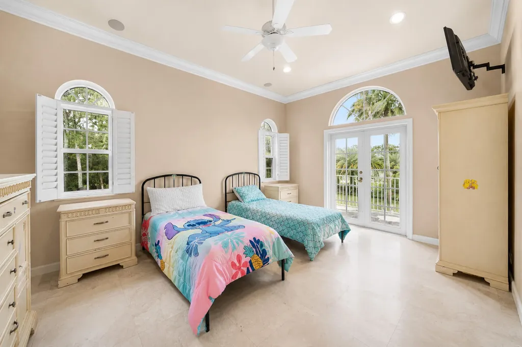 6911 NW 84th Avenue Parkland FL 33067