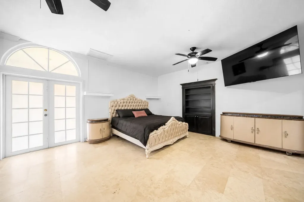 6911 NW 84th Avenue Parkland FL 33067