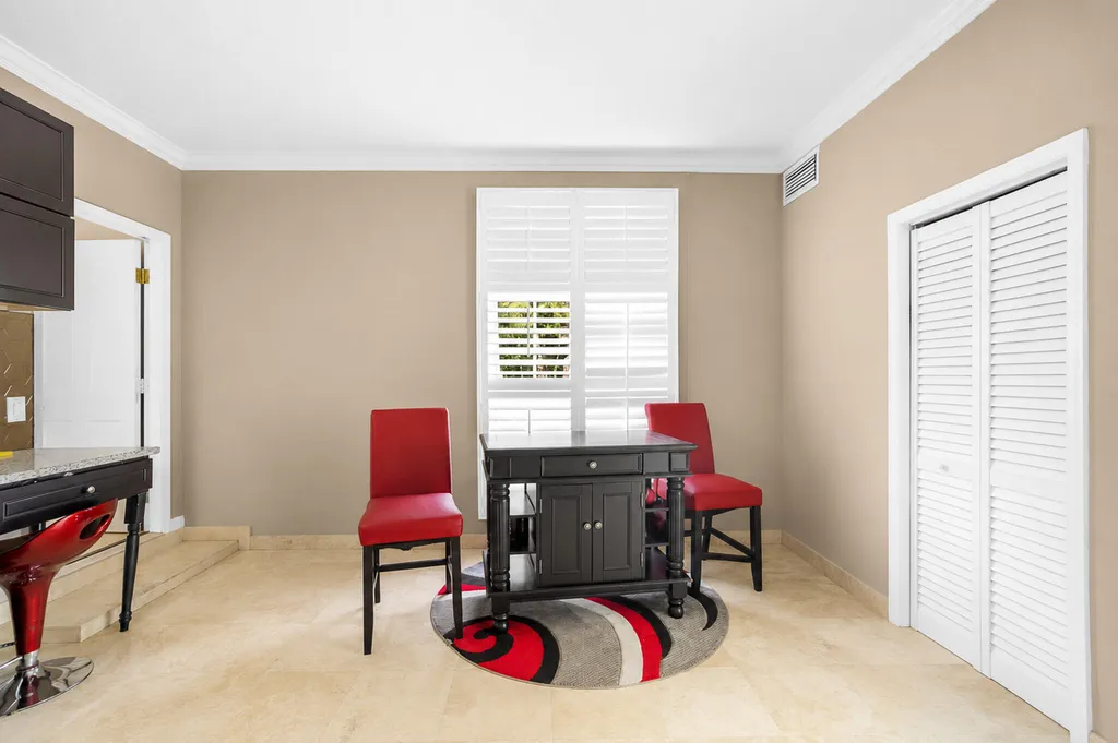 6911 NW 84th Avenue Parkland FL 33067