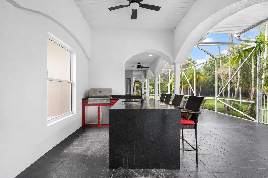 6911 NW 84th Avenue Parkland FL 33067