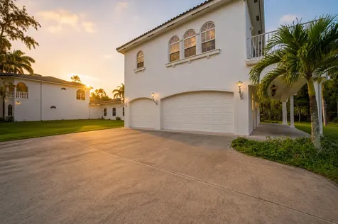 6911 NW 84th Avenue Parkland FL 33067