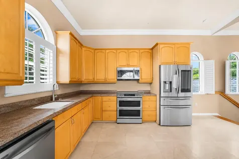 6911 NW 84th Avenue Parkland FL 33067