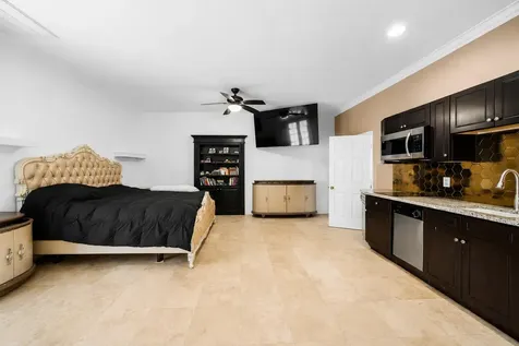 6911 NW 84th Avenue Parkland FL 33067