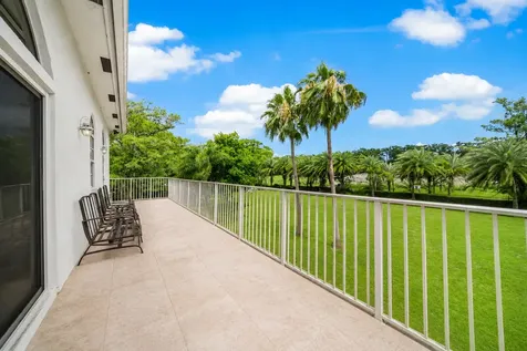 6911 NW 84th Avenue Parkland FL 33067