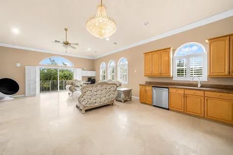 6911 NW 84th Avenue Parkland FL 33067