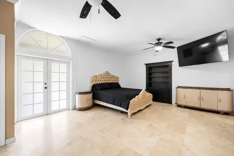 6911 NW 84th Avenue Parkland FL 33067