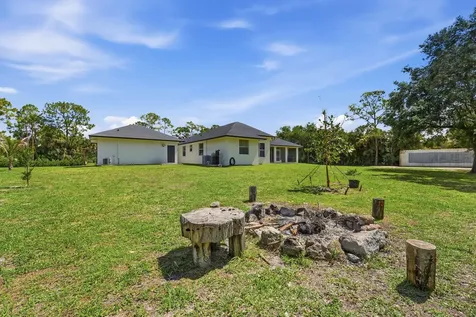 18220 N 90th Street Street N The Acreage FL 33470