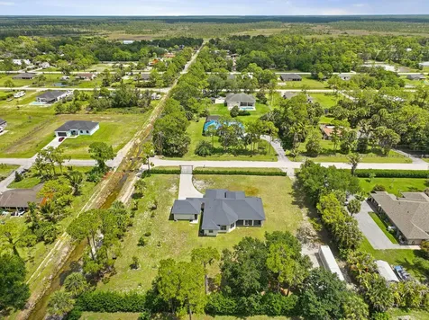 18220 N 90th Street Street N The Acreage FL 33470