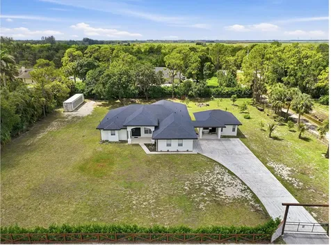 18220 N 90th Street Street N The Acreage FL 33470
