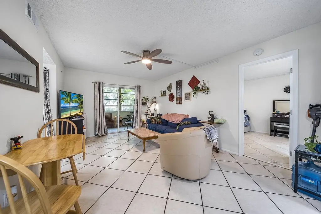 1507 SE Royal Green Circle Port St Lucie FL 34952