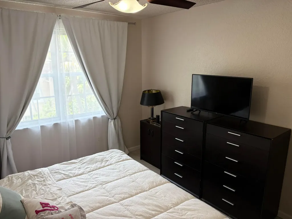 1803 N Flagler Drive West Palm Beach FL 33407