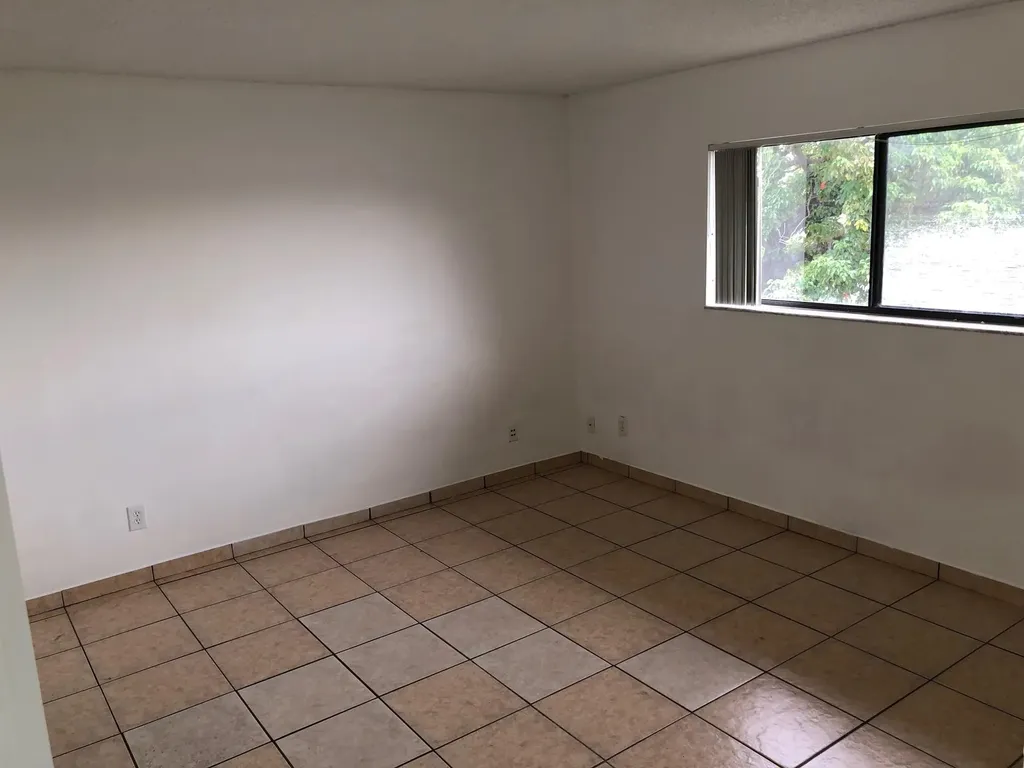 6900 SW 39th Street Davie FL 33314