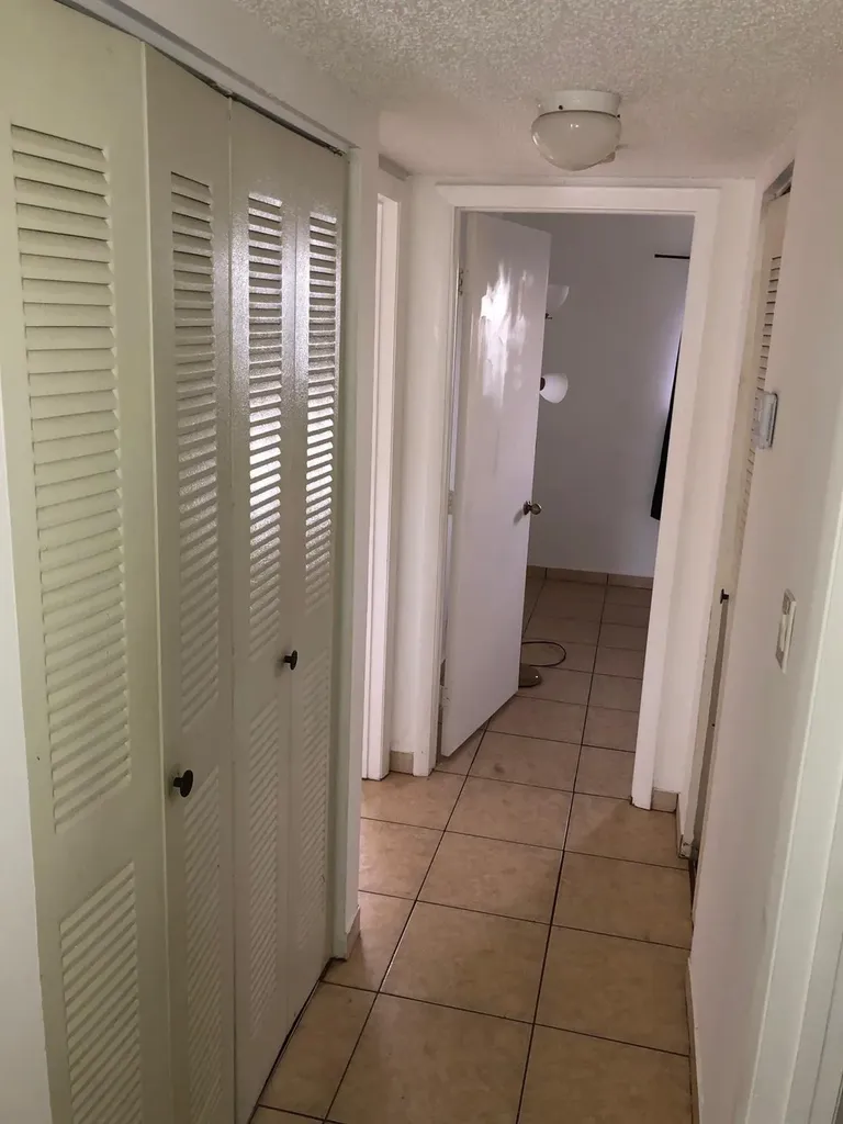 6900 SW 39th Street Davie FL 33314