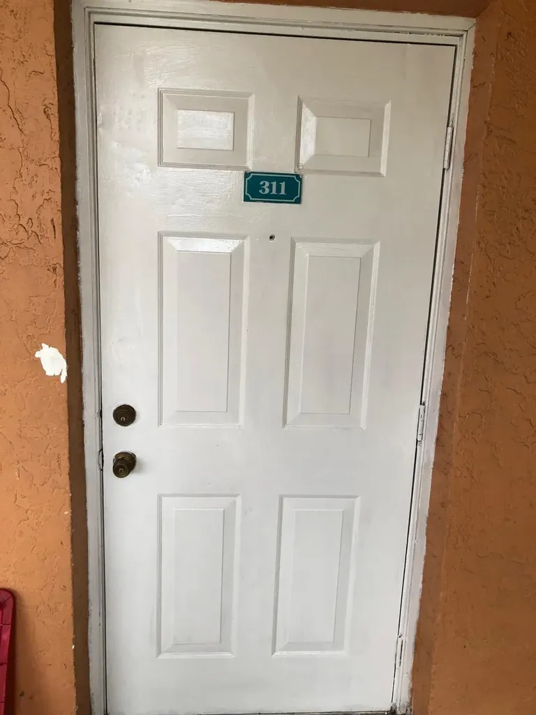 6900 SW 39th Street Davie FL 33314