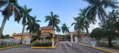 6900 SW 39th Street Davie FL 33314