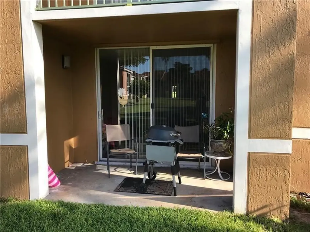 7864 Sonoma Springs Circle Lake Worth FL 33463