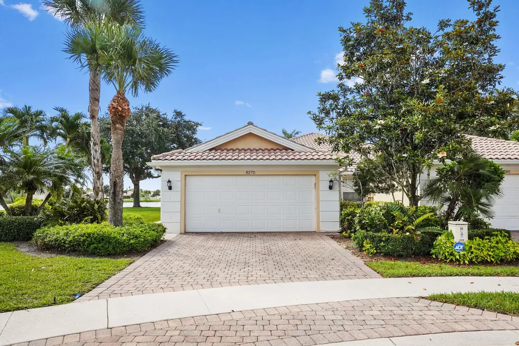 8270 Eleuthera Lane Wellington FL 33414