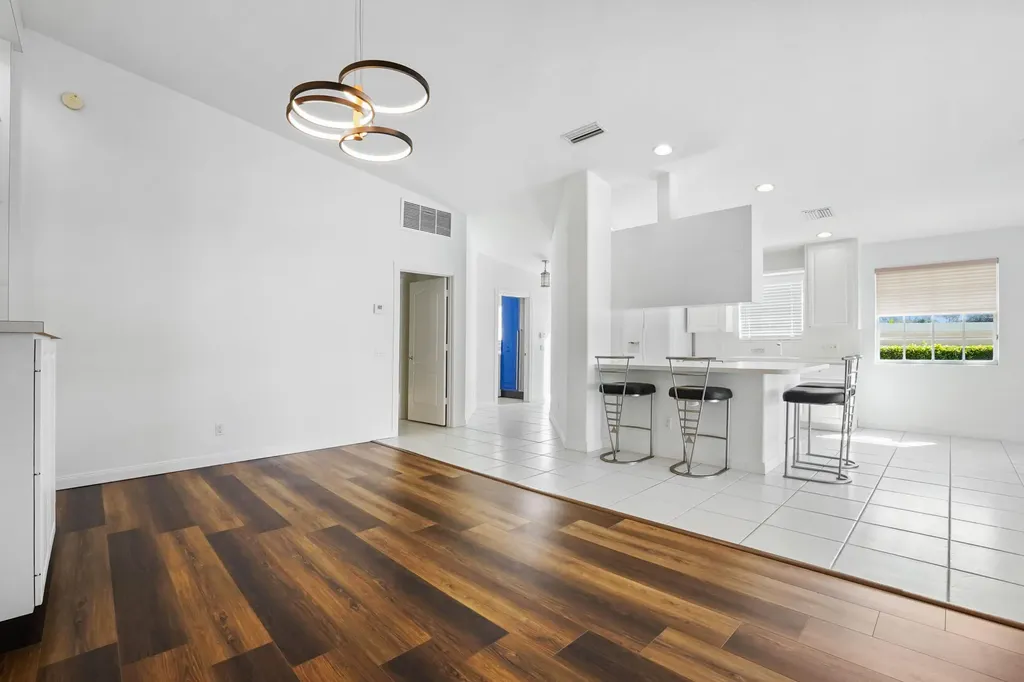 8270 Eleuthera Lane Wellington FL 33414