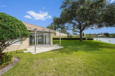 8270 Eleuthera Lane Wellington FL 33414