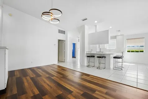 8270 Eleuthera Lane Wellington FL 33414