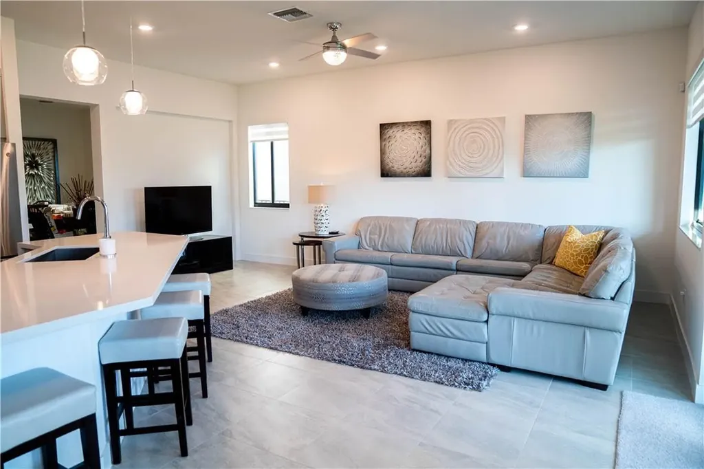 10930 Oceano Way Parkland FL 33076