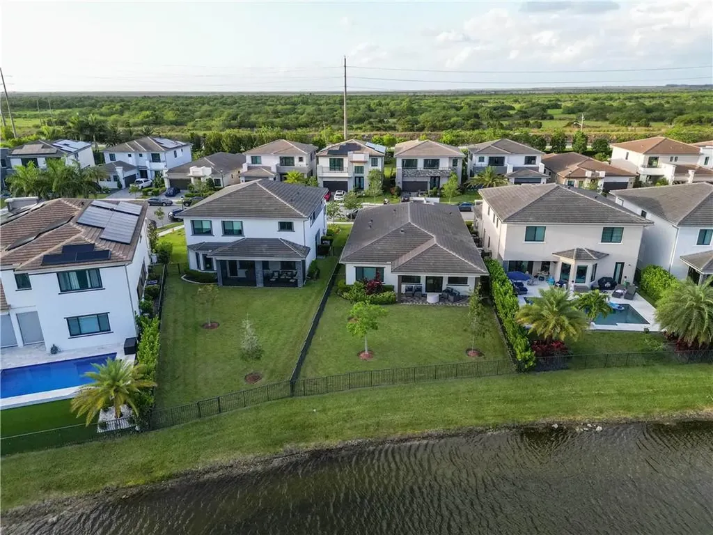 10930 Oceano Way Parkland FL 33076