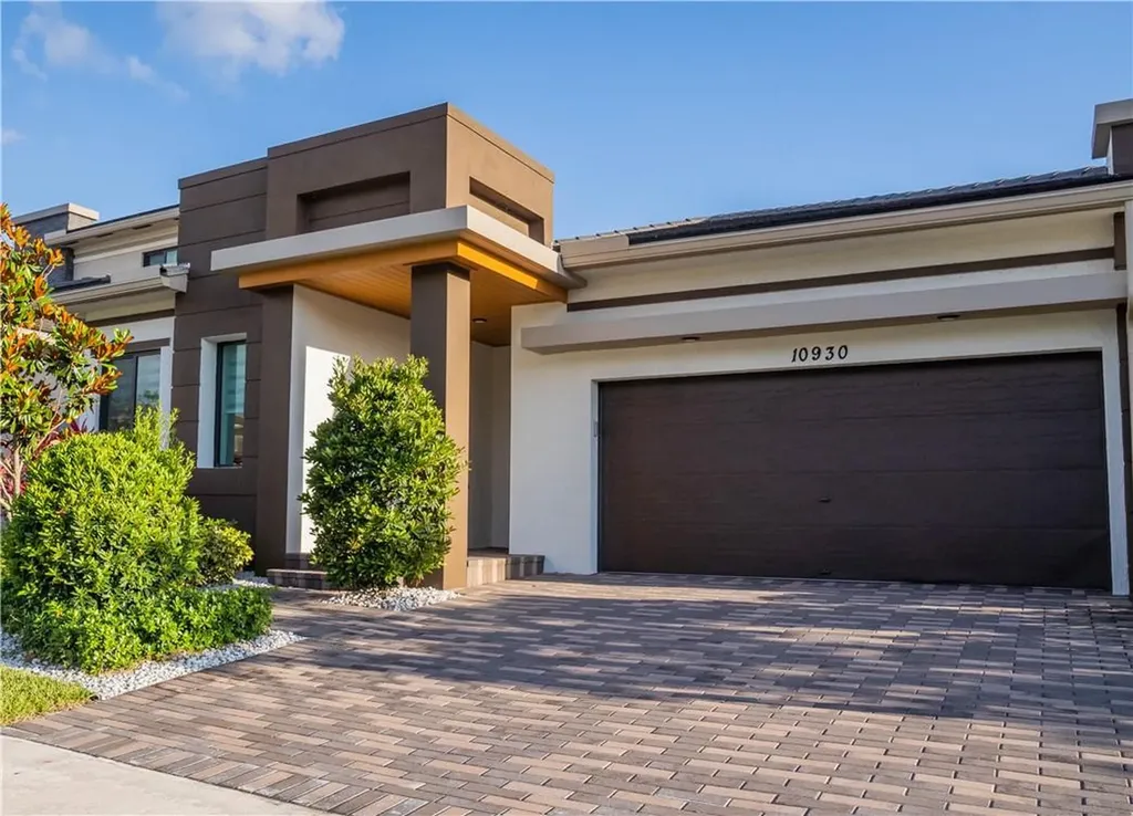 10930 Oceano Way Parkland FL 33076