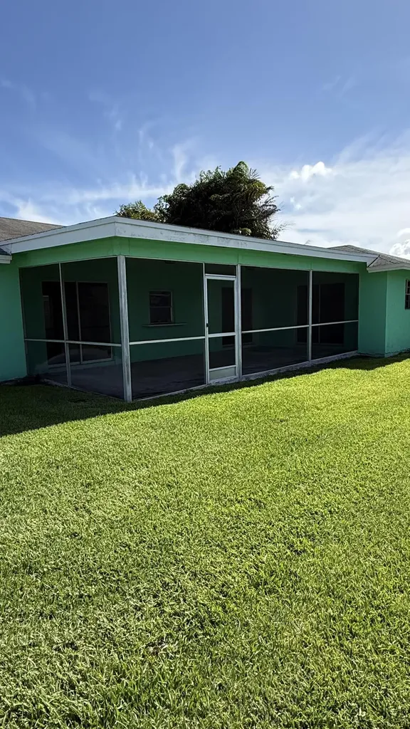 2716 Starwood Circle West Palm Beach FL 33406