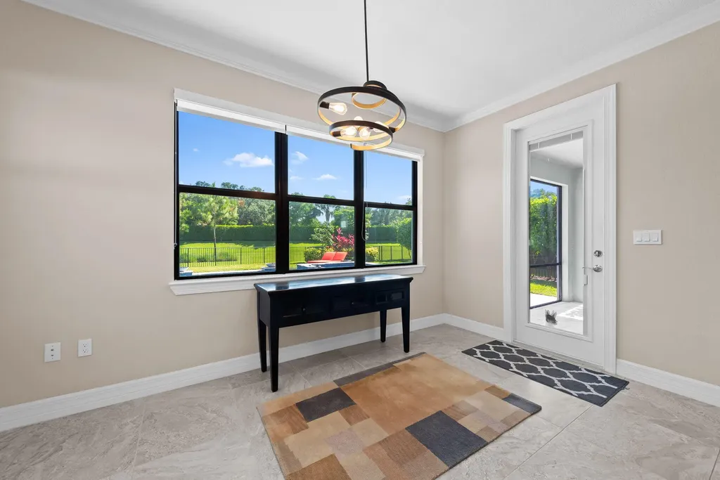 4688 E Pinehurst Trail Trail E Oakland Park FL 33309