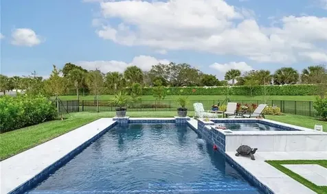 4688 E Pinehurst Trail Trail E Oakland Park FL 33309