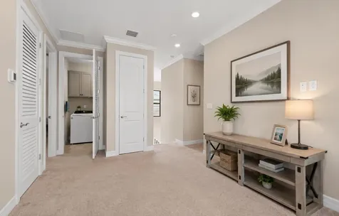 4688 E Pinehurst Trail Trail E Oakland Park FL 33309