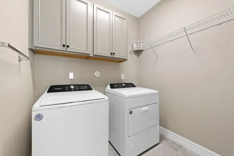 4688 E Pinehurst Trail Trail E Oakland Park FL 33309