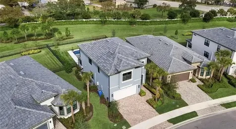 4688 E Pinehurst Trail Trail E Oakland Park FL 33309